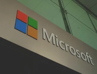La Tecnología al Servicio de la Vigilancia: Microsoft Suspende Acceso a País tras Acusaciones de Uso Ilícito de Software para Espionar a Palestinos en Tierras Occupadas