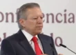 El líder político reafirma su compromiso con la modificación constitucional, desmontando críticas y calificaciones desde el poder judicial.