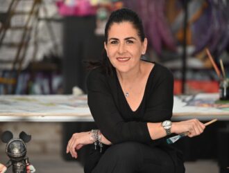 La magia de la cultura mexicana: La leyenda de Karla de Lara, una maestra del arte con un mensaje global.