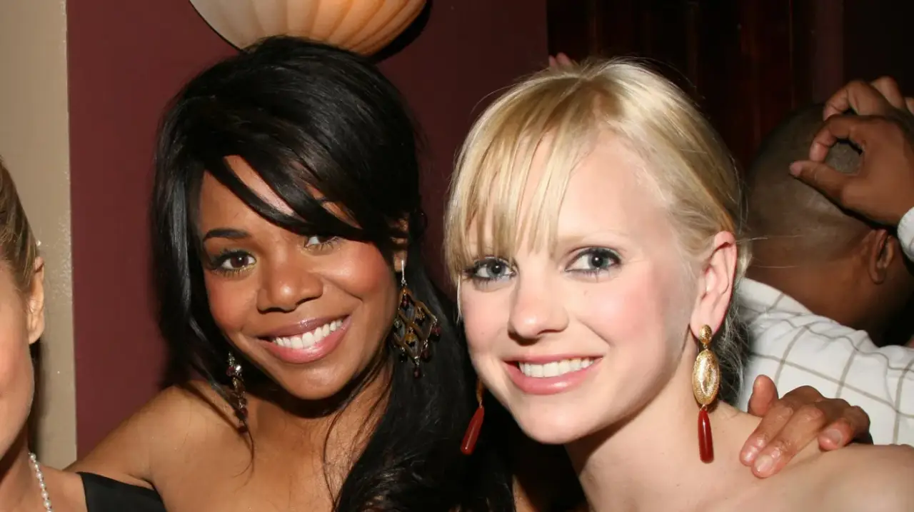 El Regreso de las Sirenas del Terror: Ana Faris y Regina Hall Dejarán Huella en La Próxima Vuelta de "Scary Movie"