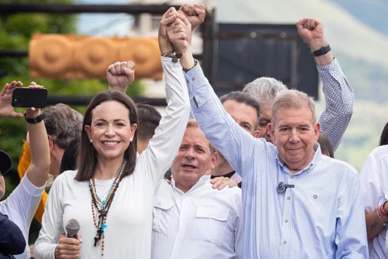 La llama de la libertad en Venezuela: líderes de América unidos en defensa de la democracia y el pueblo machadiano.