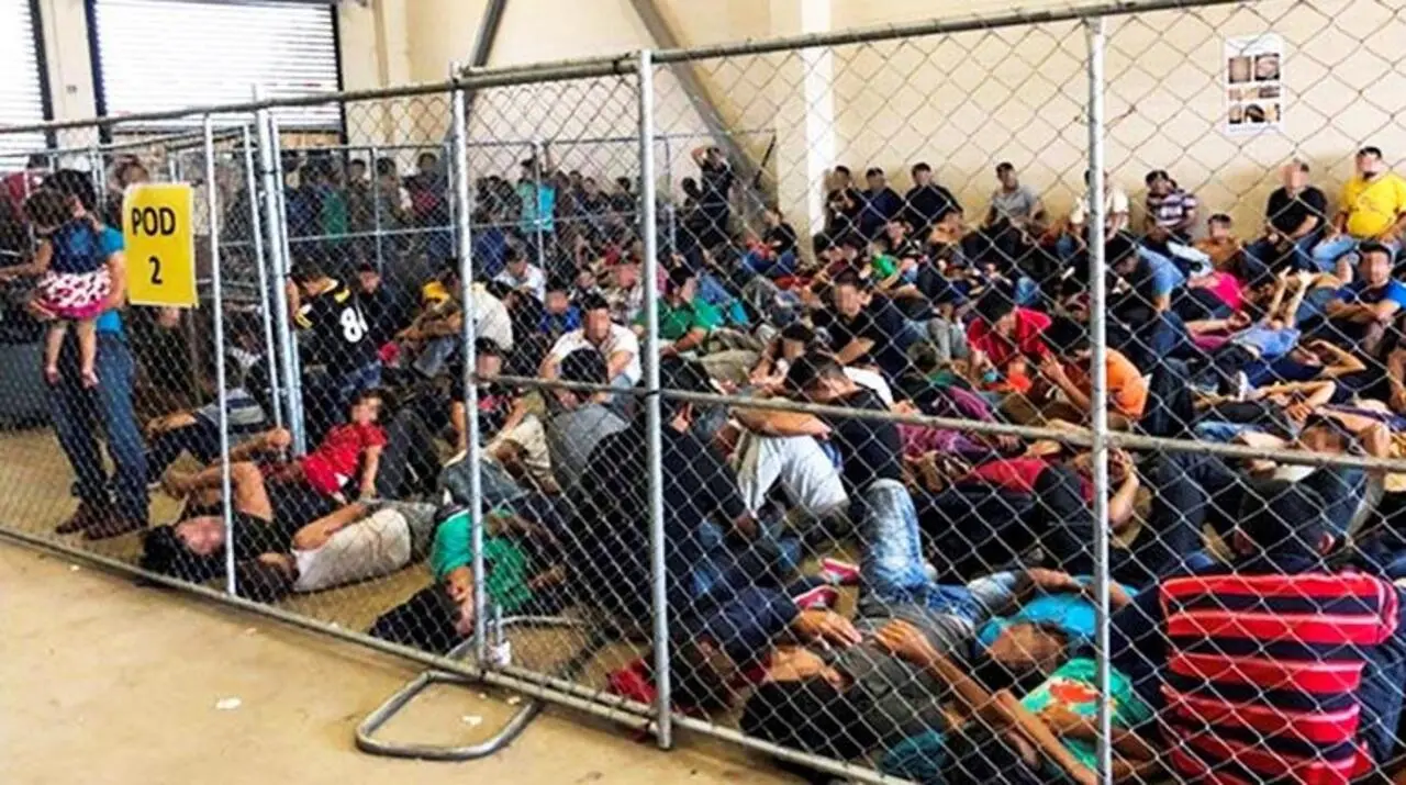 La Ola de Ilegalidad: Trump enfrenta críticas férreas por acusaciones de abuso y violación de derechos humanos hacia migrantes